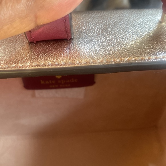 KATE SPADE wrapping party gift box Crossbody! - Picture 9 of 13